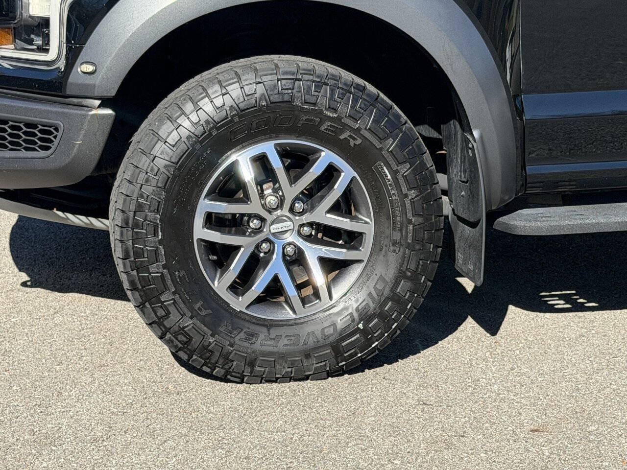 Used 2018 Ford F150 Raptor w/ Equipment Group 802A Luxury AWD/4WD image 52