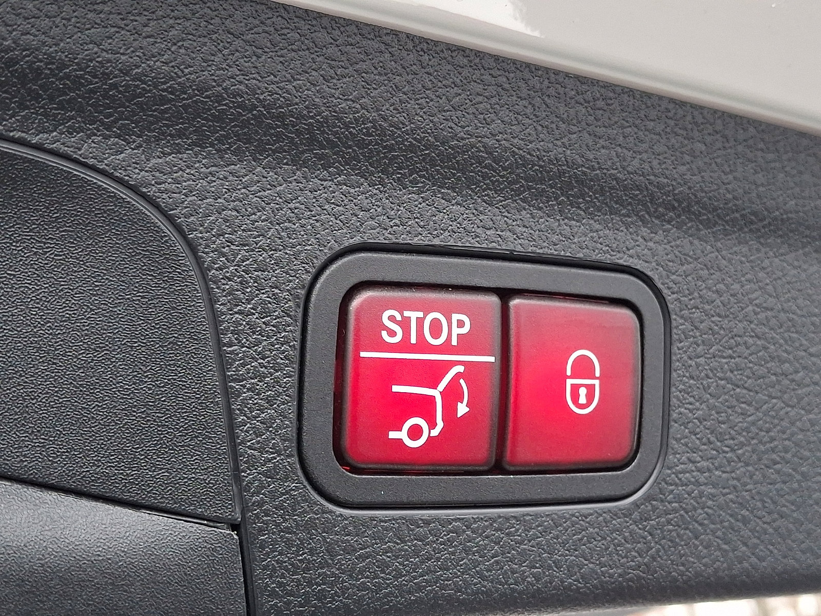 Certified 2023 Mercedes-Benz GLE 350 4MATIC image 32