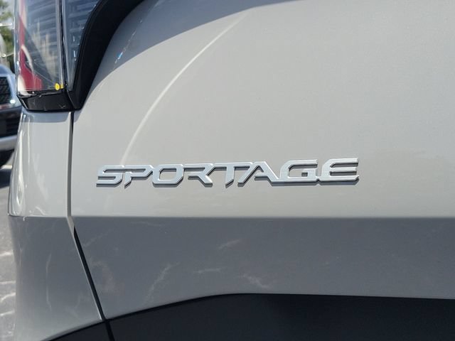 Used 2026 Kia Sportage EX w/ EX Panorama Roof Package FWD image 7