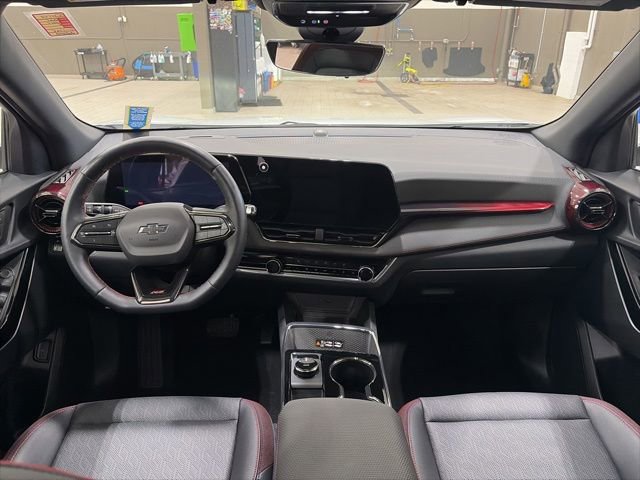 Used 2025 Chevrolet Equinox RS w/ Safety and Technology Package AWD/4WD image 5