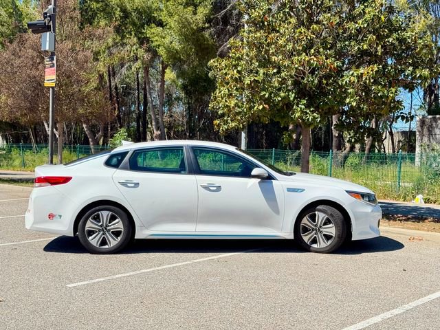 Used 2018 Kia Optima EX image 16