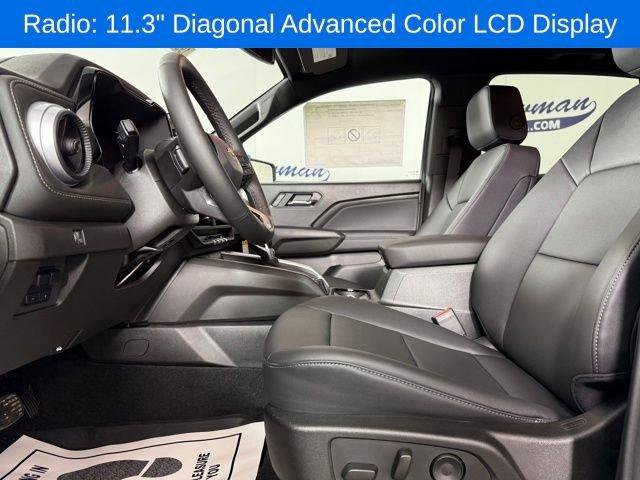 New 2025 Chevrolet Colorado LT w/ LT Convenience Package image 12