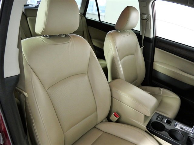 Used 2015 Subaru Outback 2.5i Limited w/ Popular Package #4 image 11