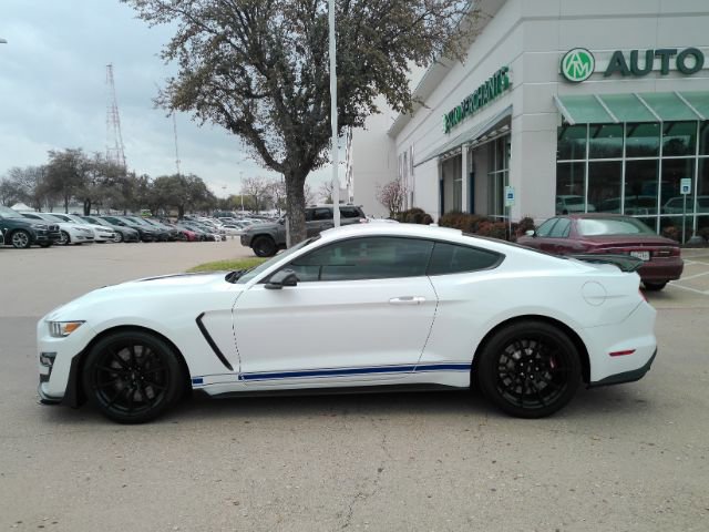 Used 2017 Ford Mustang Shelby GT350 w/ Electronics Package RWD image 17