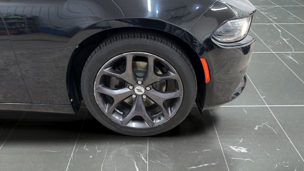 Used 2017 Dodge Charger SXT w/ Rallye Group RWD image 26