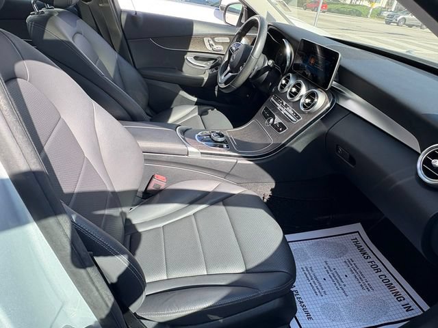 Used 2020 Mercedes-Benz C 300 Sedan image 17