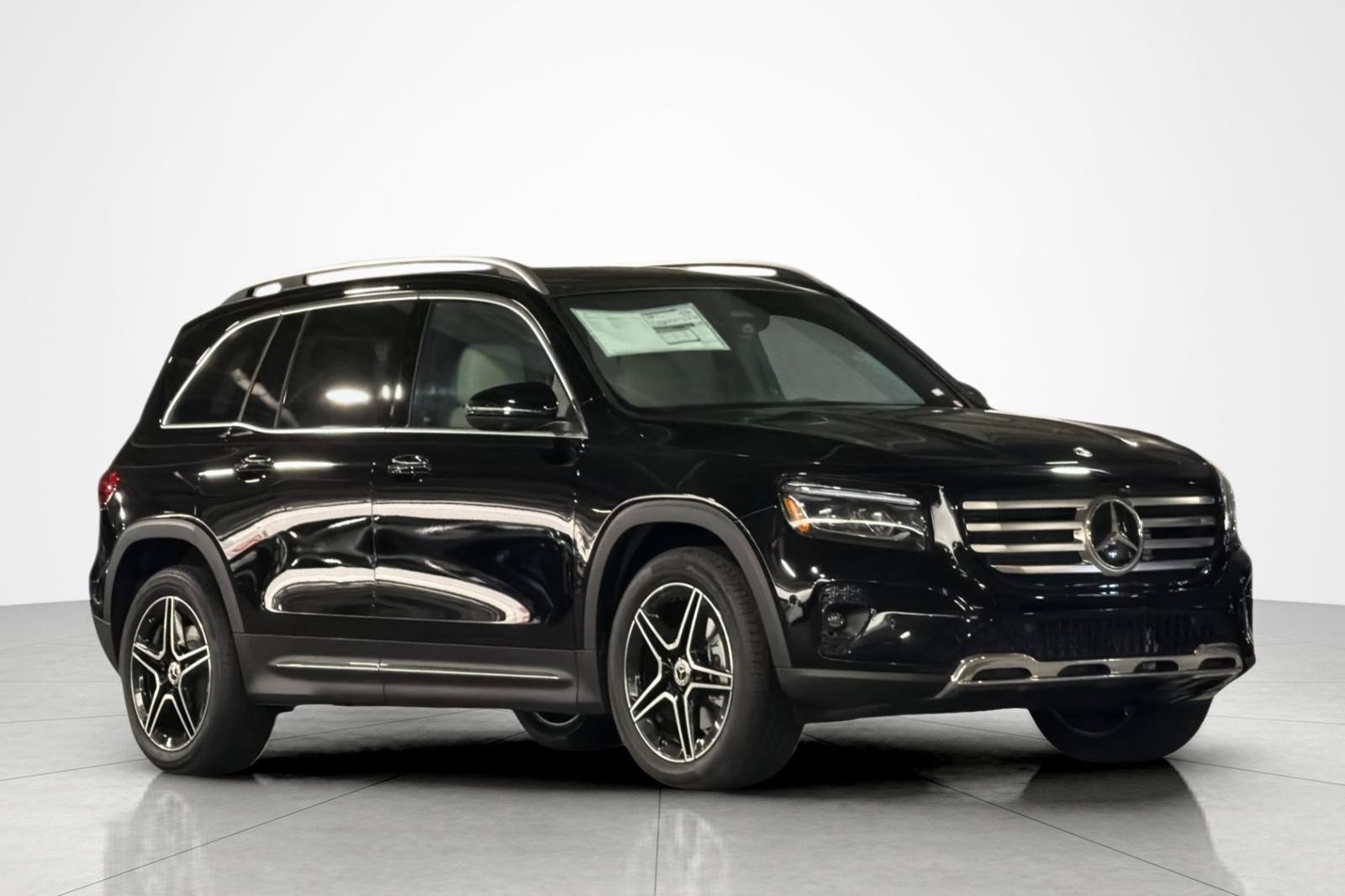New 2026 Mercedes-Benz GLB 250 image 7