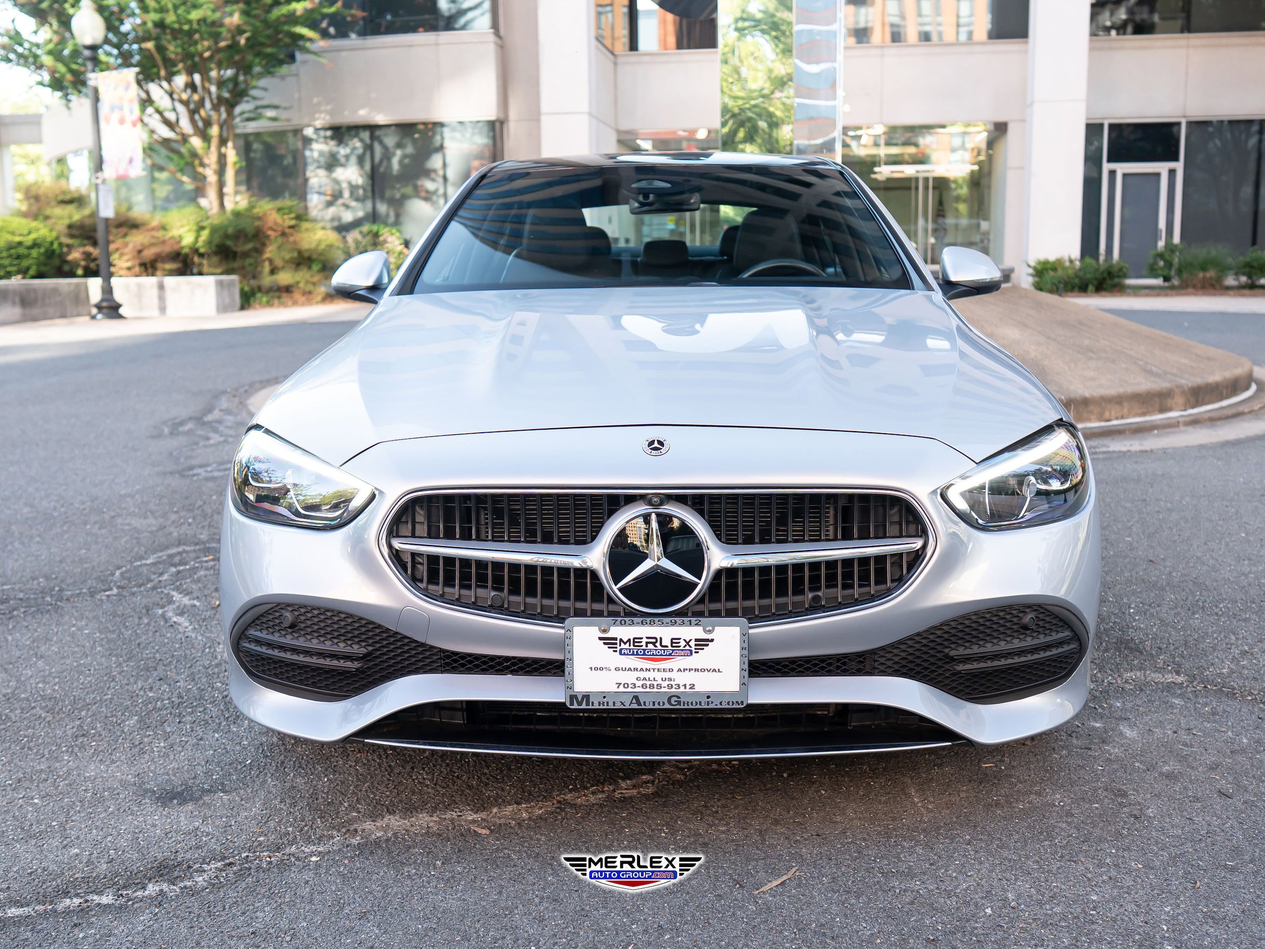 Used 2022 Mercedes-Benz C 300 4MATIC Sedan image 2