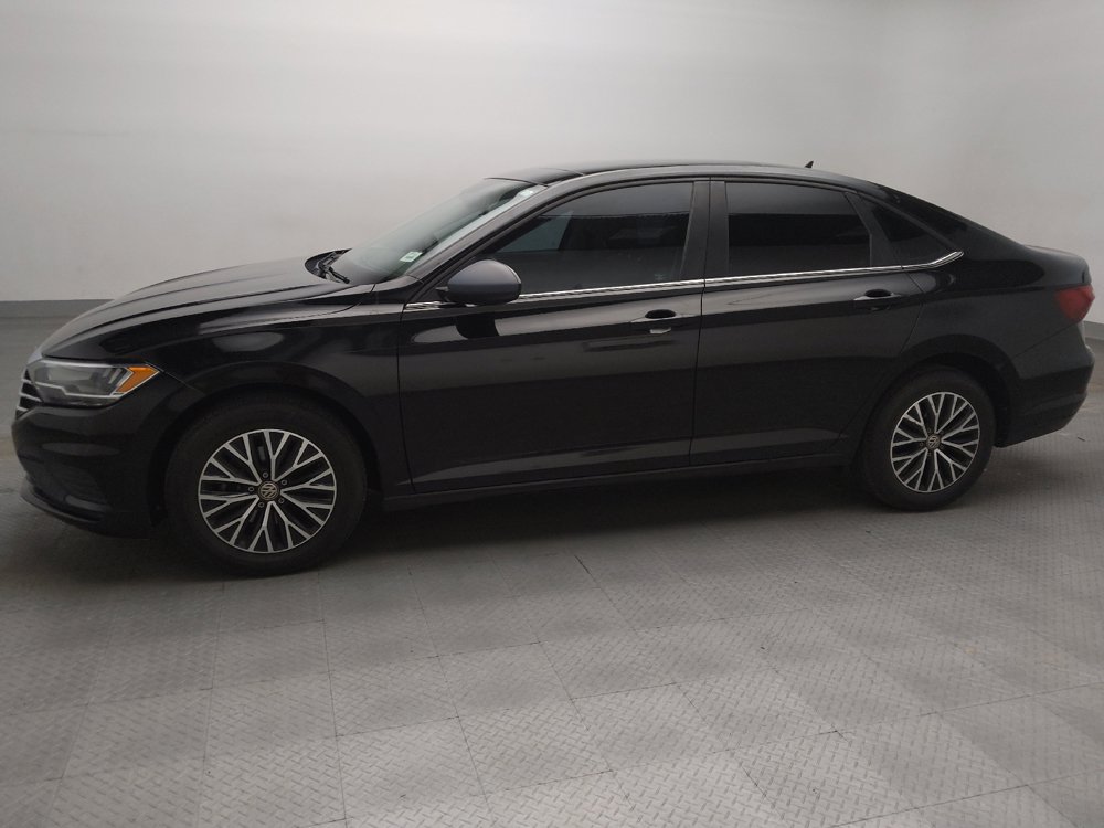 Used 2021 Volkswagen Jetta SE FWD image 2