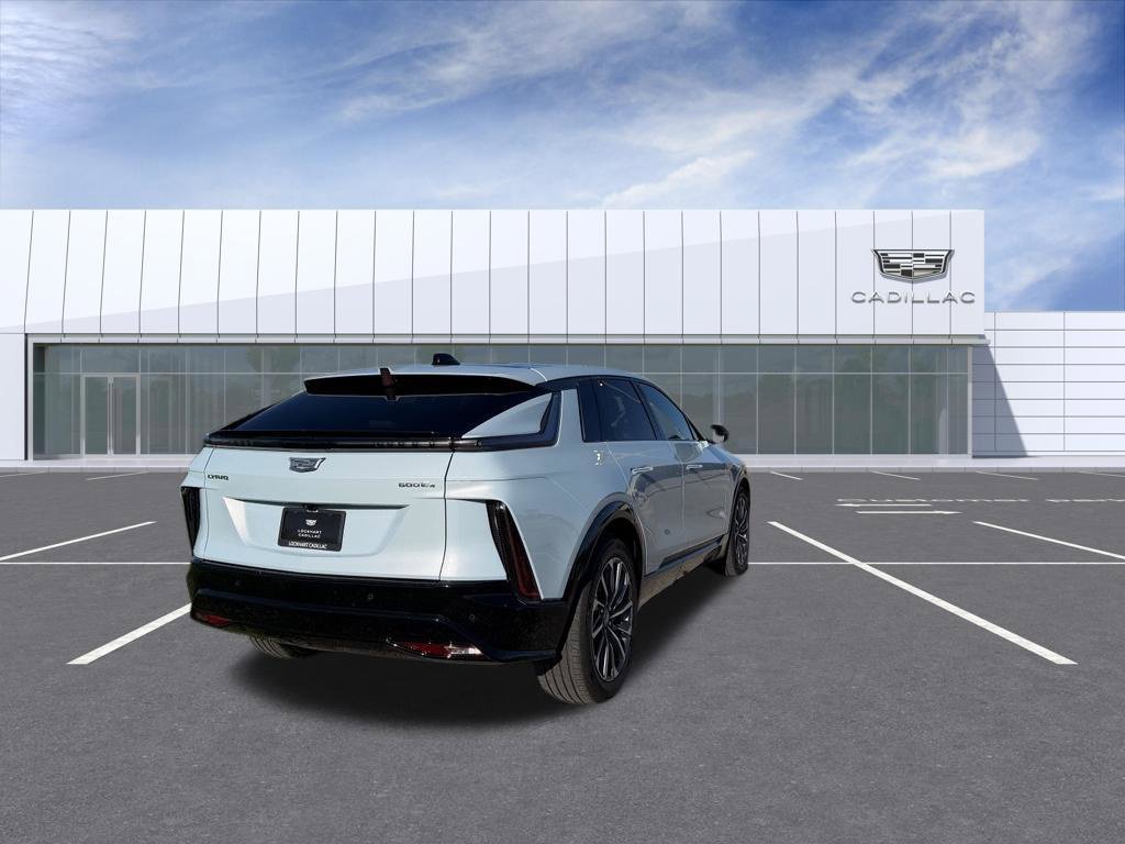 Certified 2024 Cadillac Lyriq Sport AWD/4WD image 3