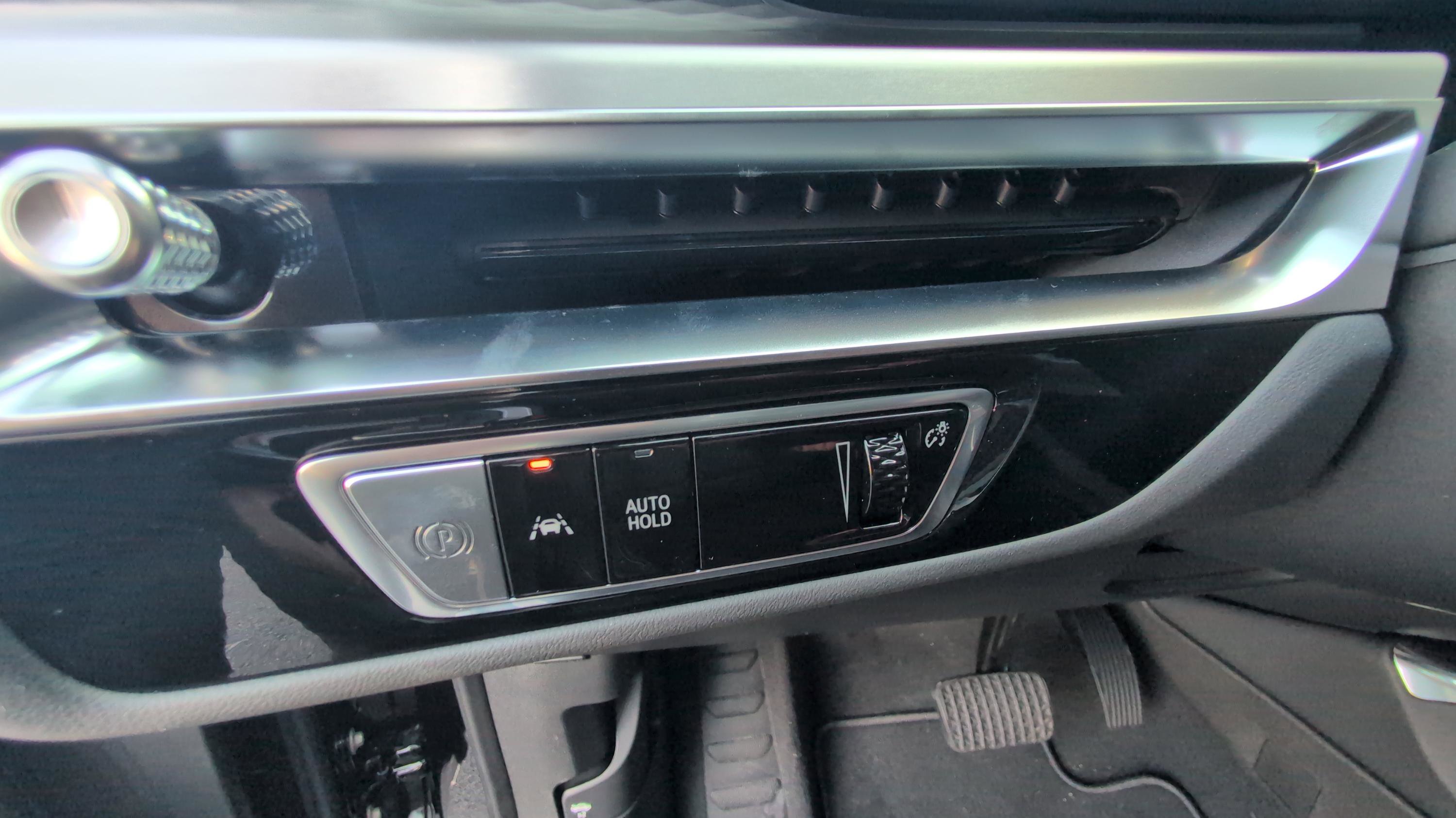 New 2025 Cadillac Lyriq Luxury image 21