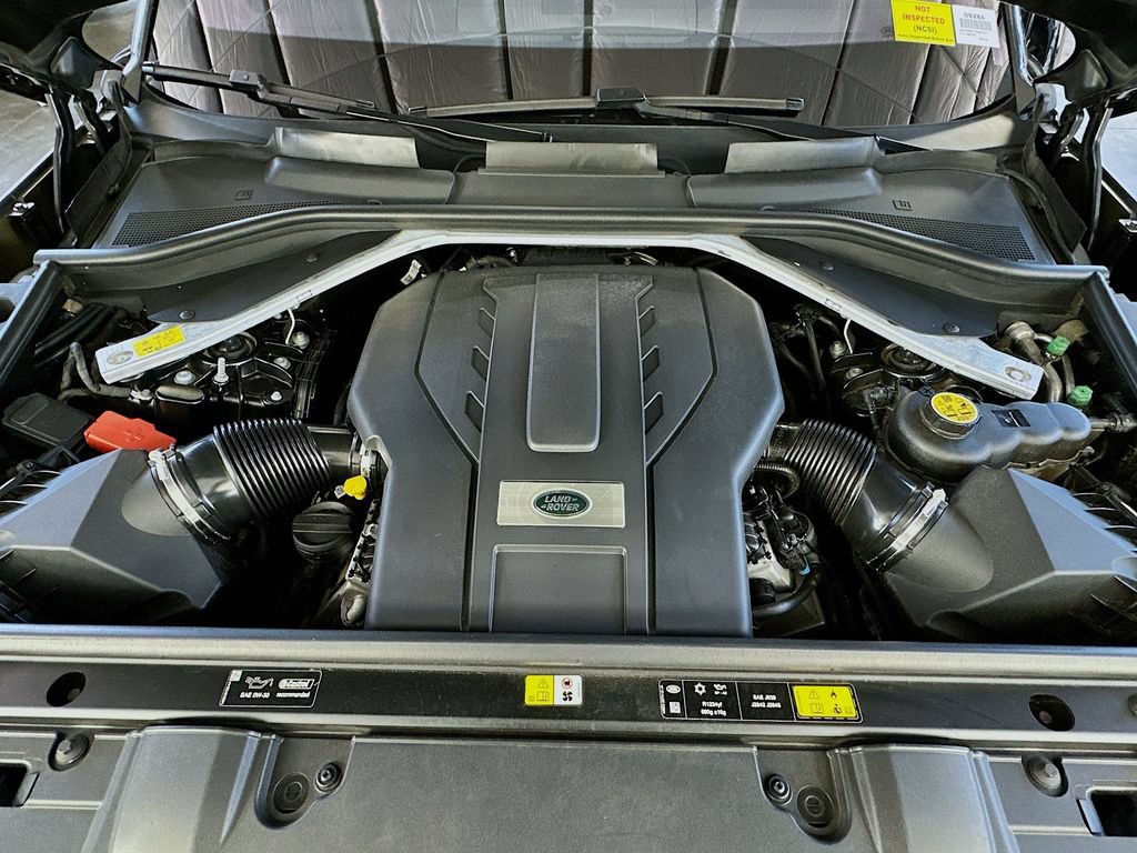 Used 2023 Land Rover Range Rover SE AWD/4WD image 32
