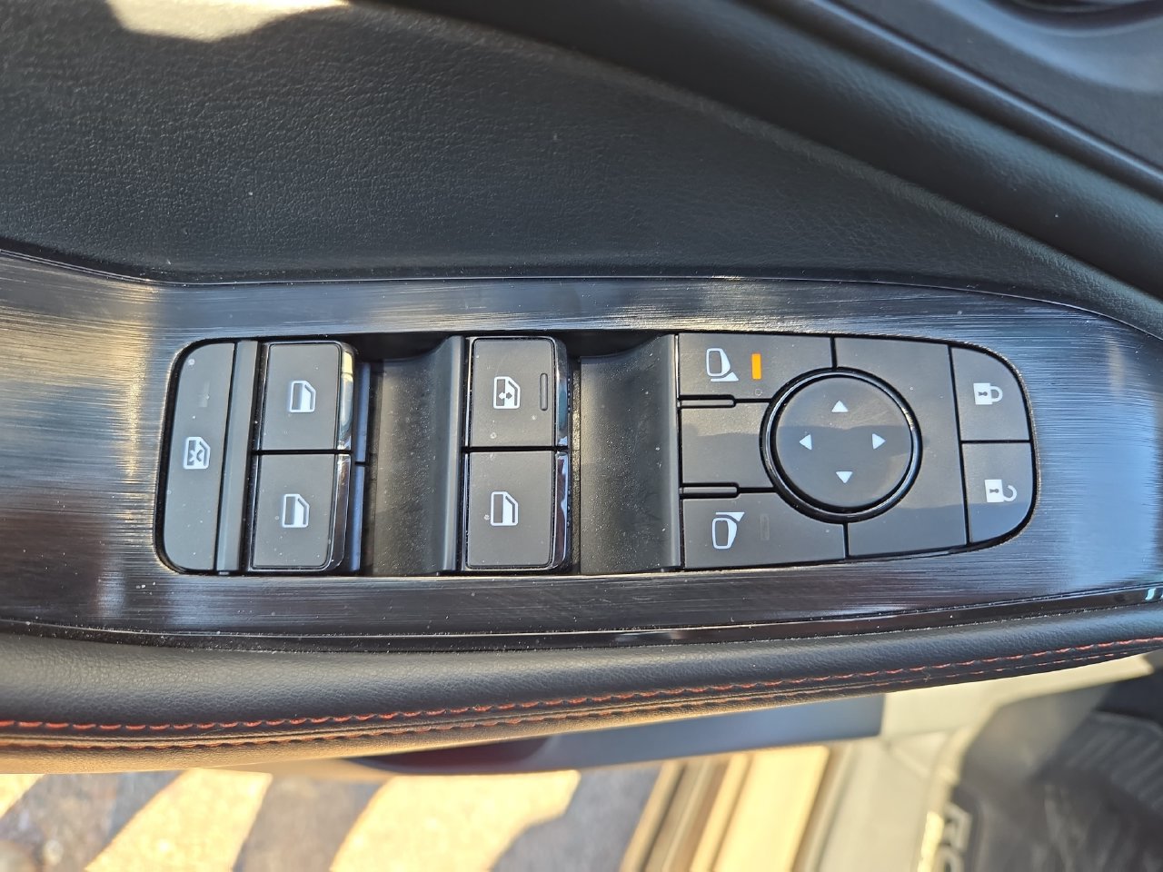 Certified 2026 Nissan Rogue SV AWD/4WD image 28