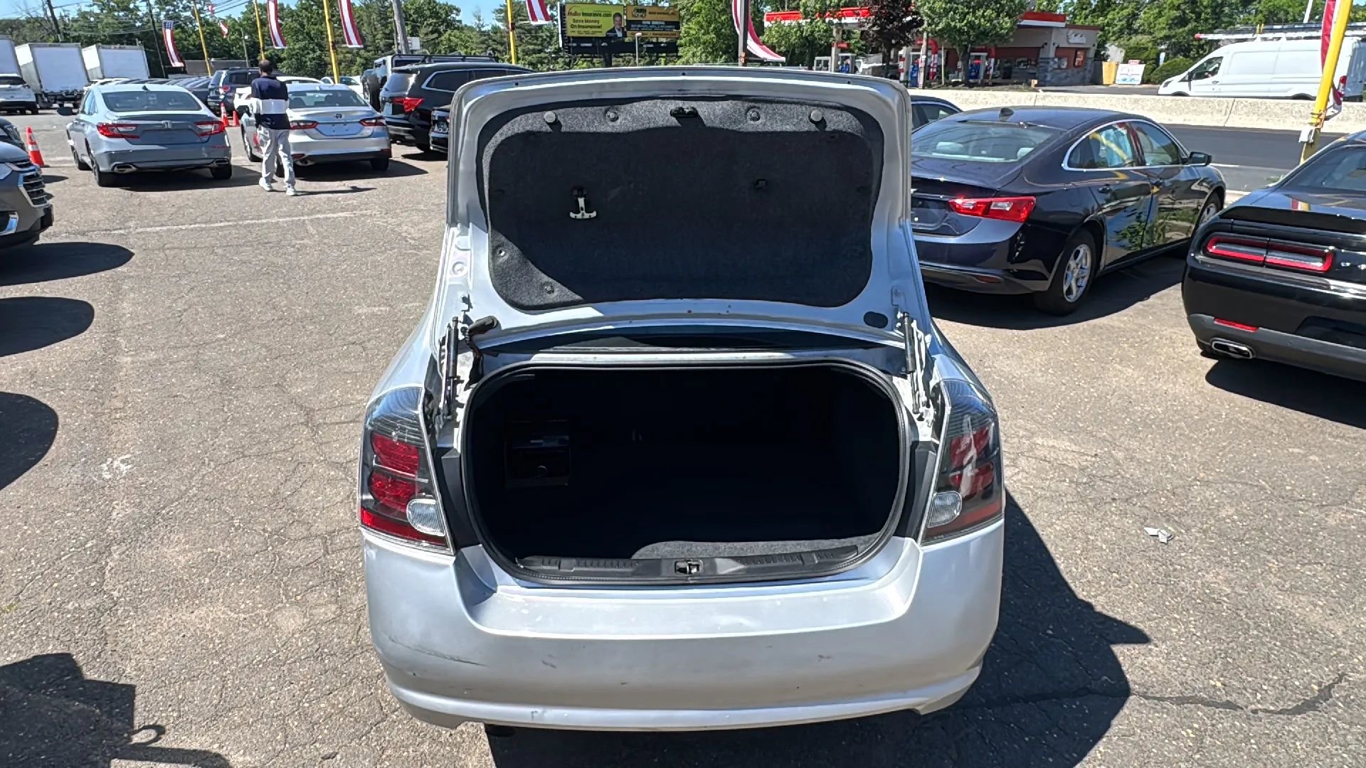 Used 2011 Nissan Sentra 2.0 SR w/ Convenience Pkg FWD image 14