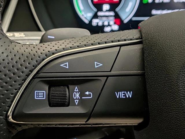 Used 2024 Audi Q5 e Premium Plus image 10