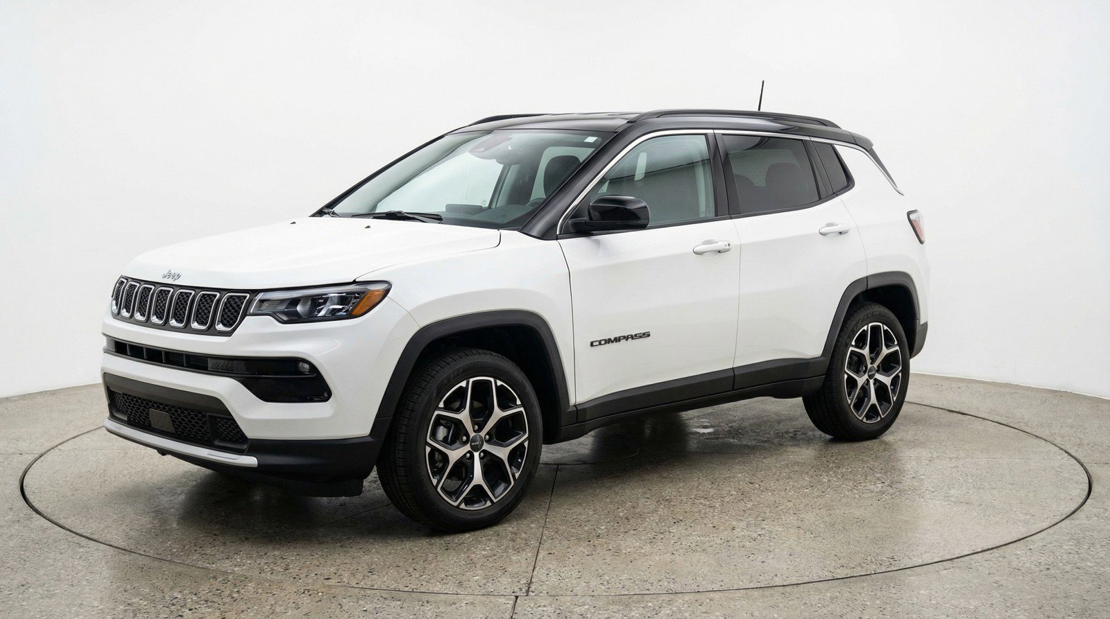 Used 2025 Jeep Compass Limited image 3
