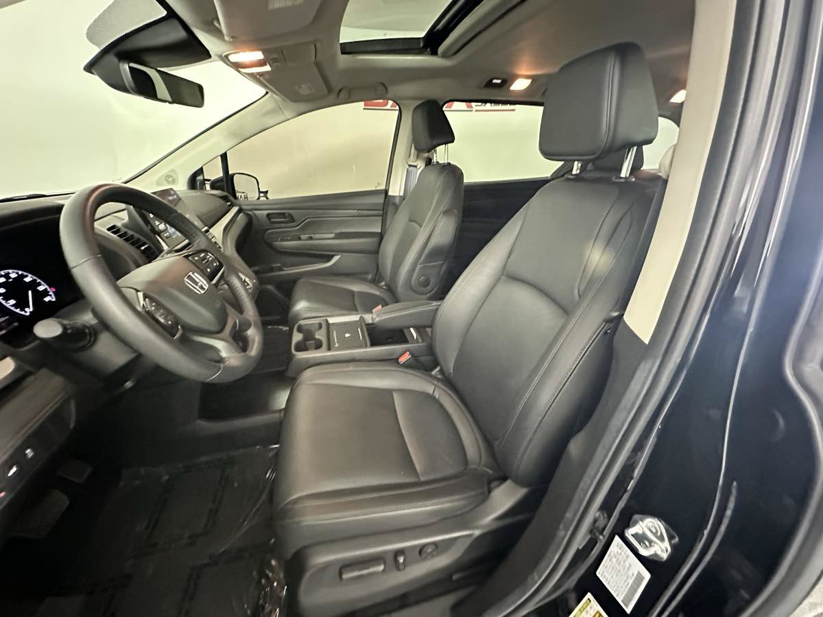 Used 2025 Honda Odyssey EX-L image 23