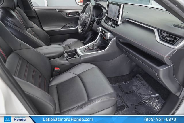 Used 2021 Toyota RAV4 XSE w/ Premium Package AWD/4WD image 19