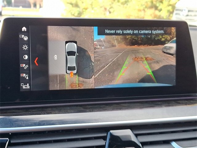 Used 2019 BMW 530i xDrive w/ Convenience Package image 18