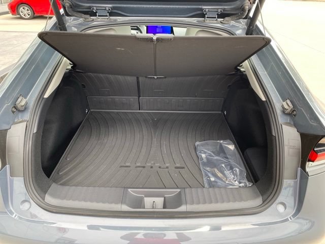 Certified 2025 Toyota Prius Limited w/ Limited Premium Package FWD image 5