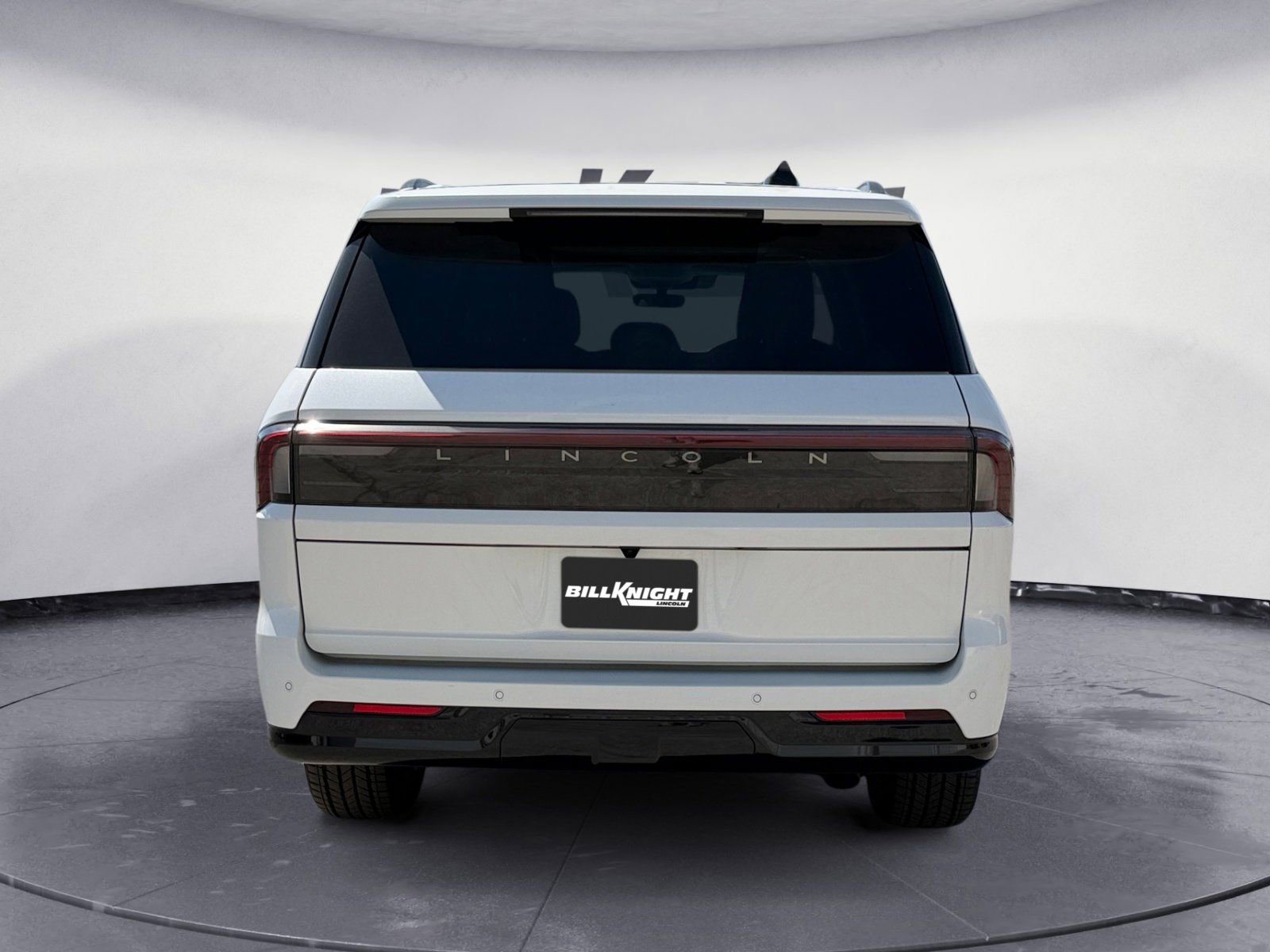 New 2026 Lincoln Navigator L Reserve w/ Jet Appearance Package image 4
