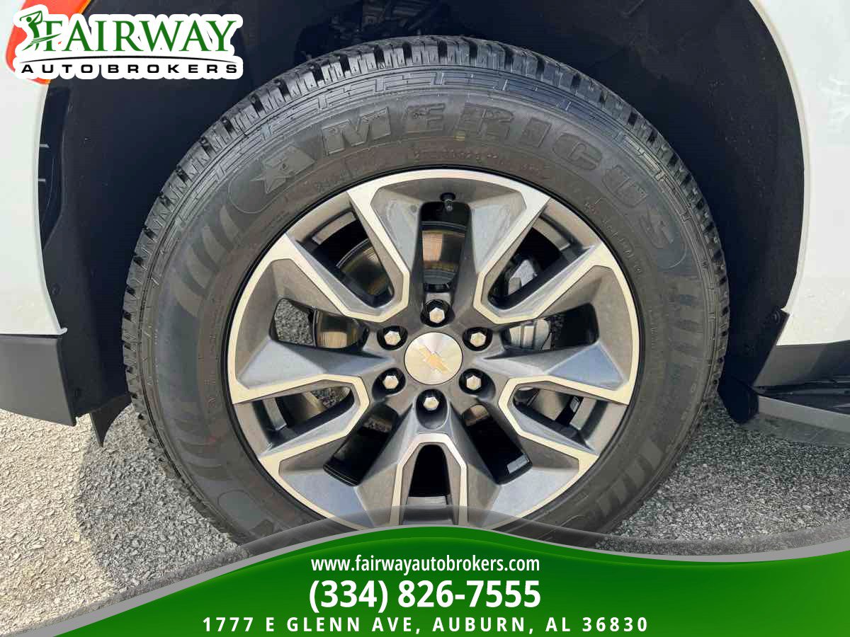 Used 2022 Chevrolet Tahoe LT w/ Luxury Package RWD image 33