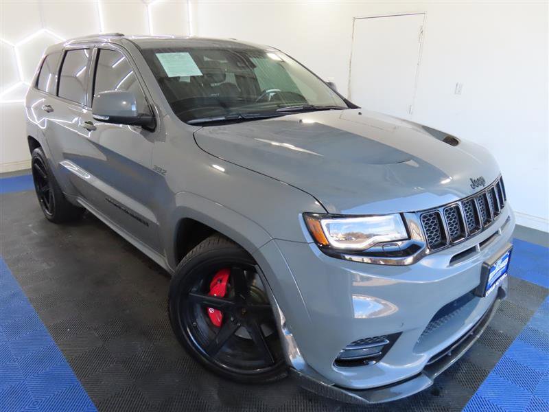 Used 2020 Jeep Grand Cherokee SRT AWD/4WD image 5