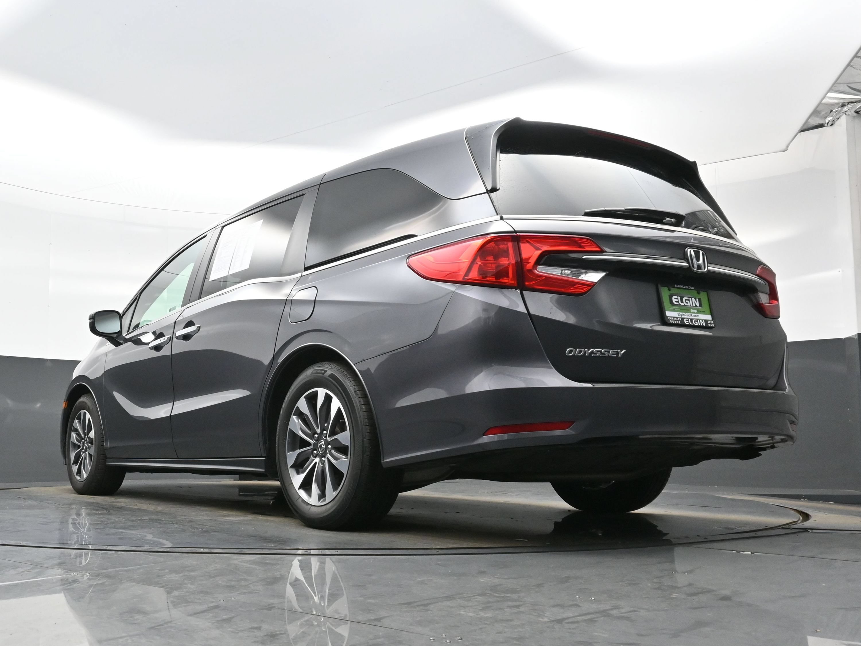 Used 2023 Honda Odyssey EX-L image 32