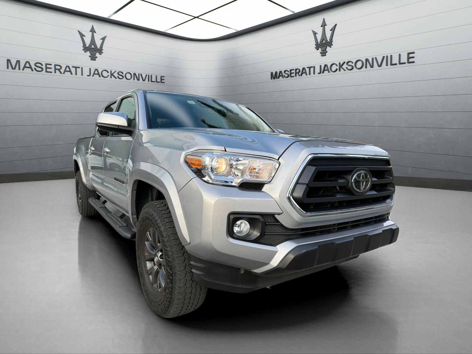 Used 2020 Toyota Tacoma SR5 image 7