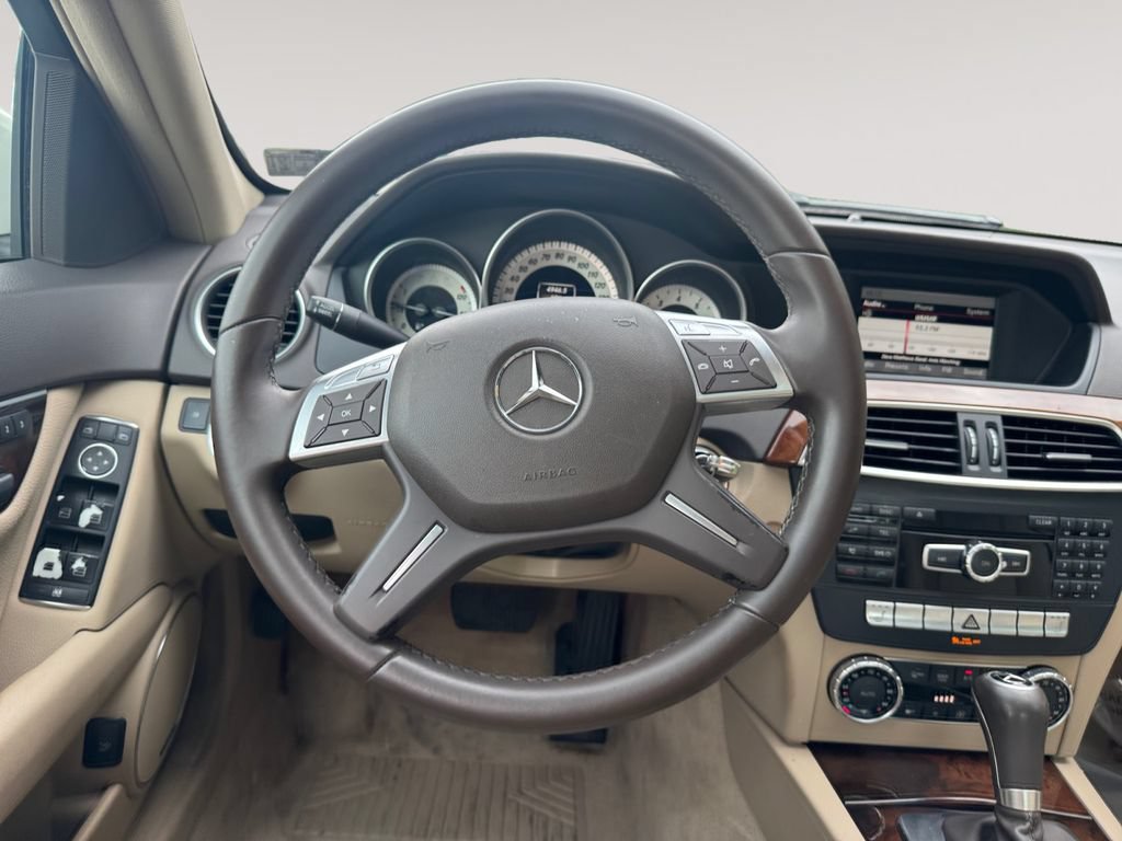 Used 2012 Mercedes-Benz C 300 4MATIC Sedan image 12