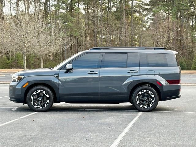 Used 2025 Hyundai Santa Fe SEL image 3