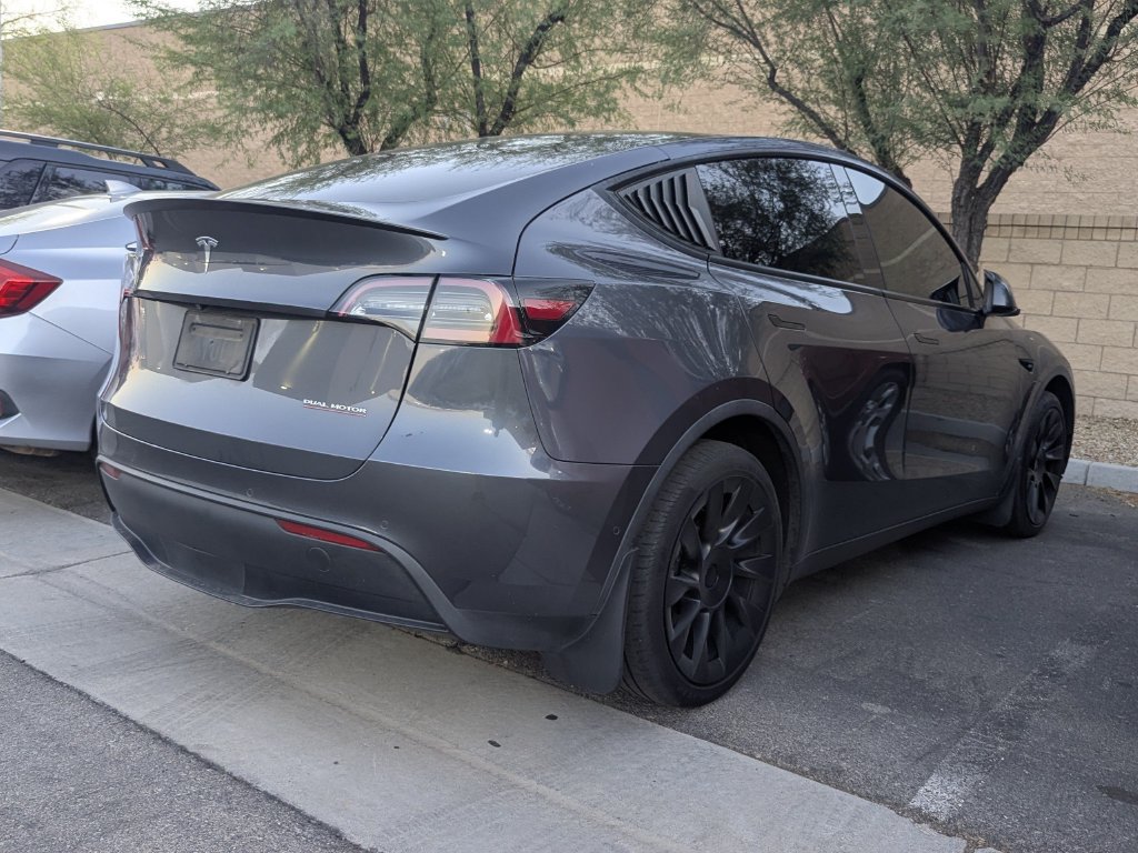 Used 2020 Tesla Model Y Long Range AWD/4WD image 4