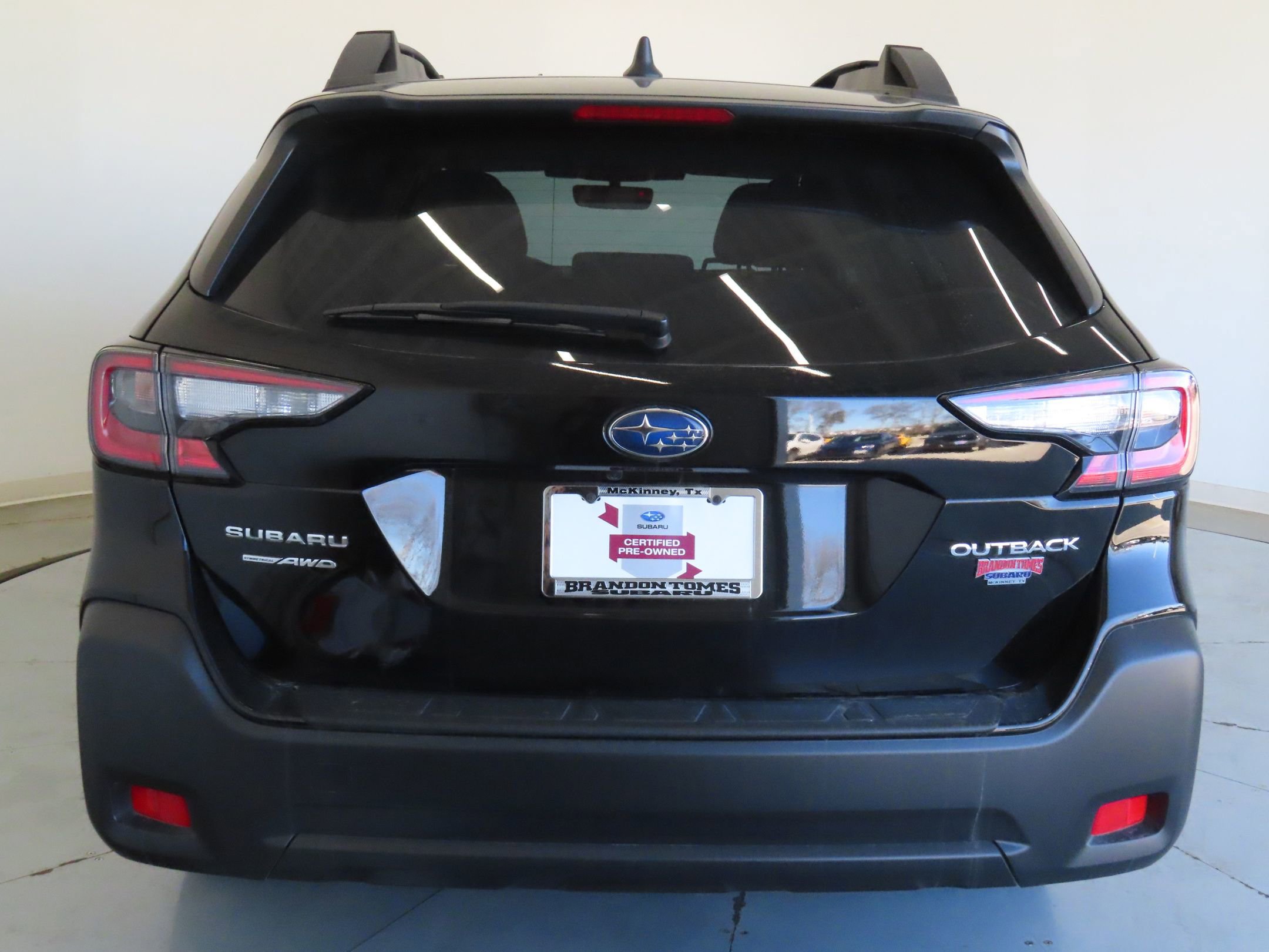 Certified 2025 Subaru Outback Premium w/ Popular Package #1 AWD/4WD image 6