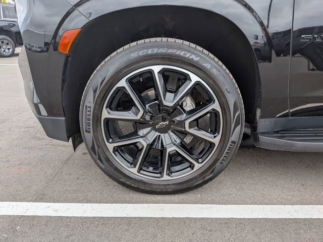 Used 2023 Chevrolet Suburban RST image 33