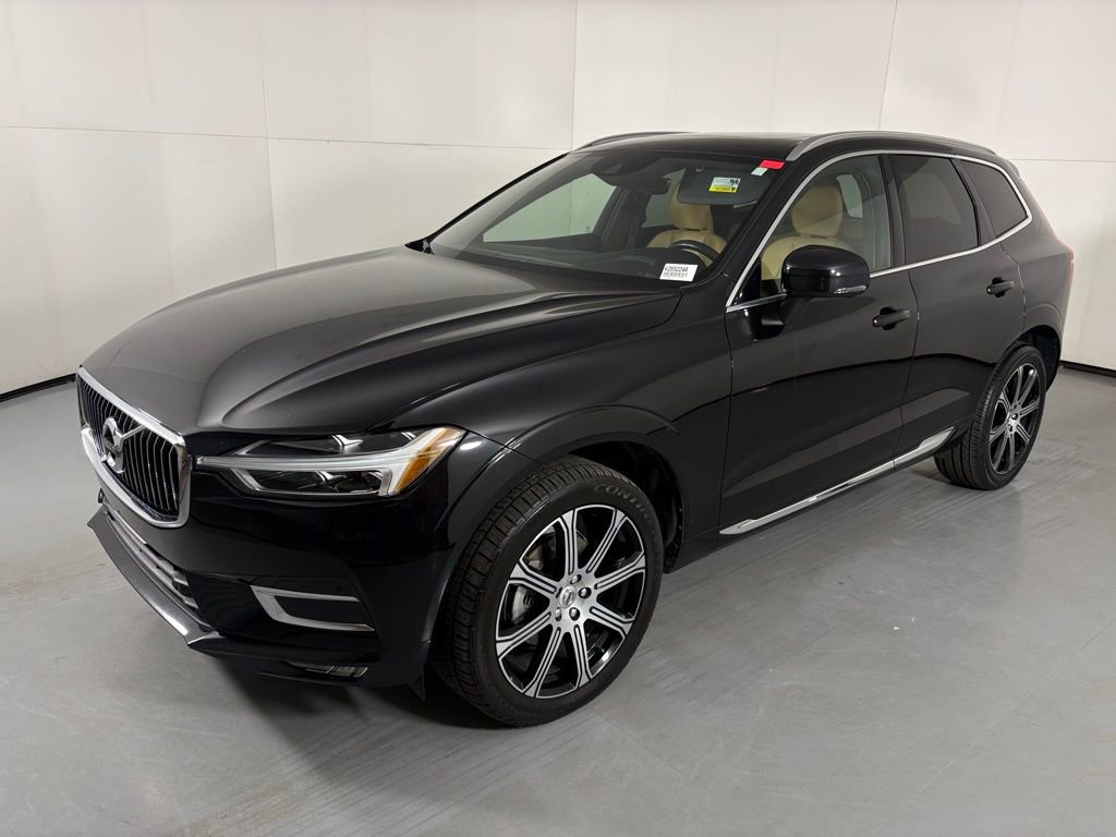 Used 2021 Volvo XC60 T5 Inscription w/ Climate Package AWD/4WD image 4