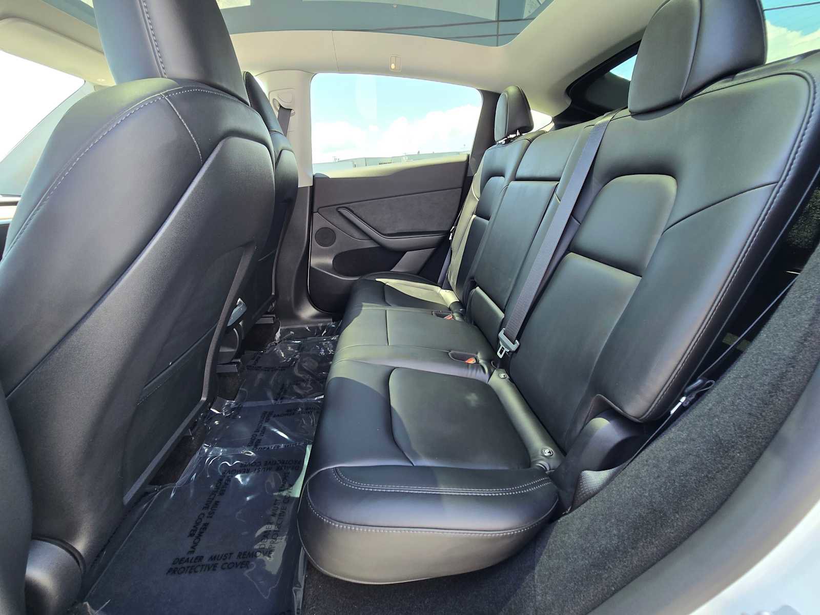Used 2023 Tesla Model Y AWD image 20