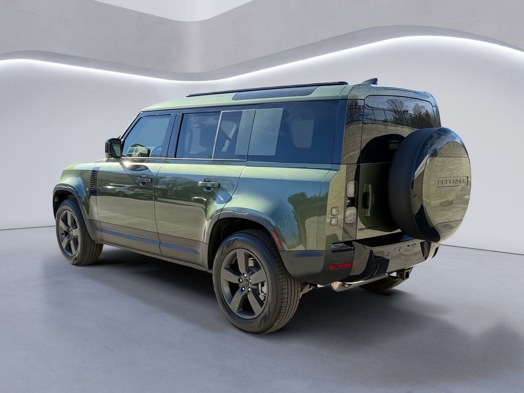 New 2026 Land Rover Defender 110 S image 4
