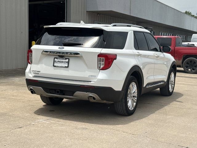 Used 2023 Ford Explorer Limited w/ Limited Technology Package AWD/4WD image 3
