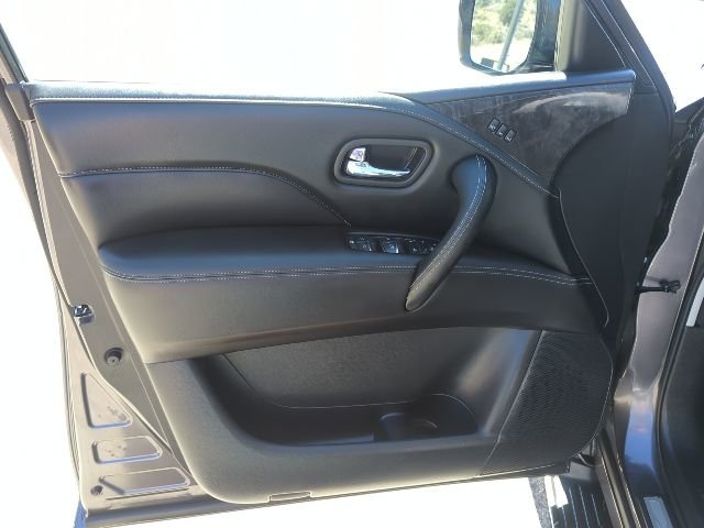 Used 2024 INFINITI QX80 Luxe image 17