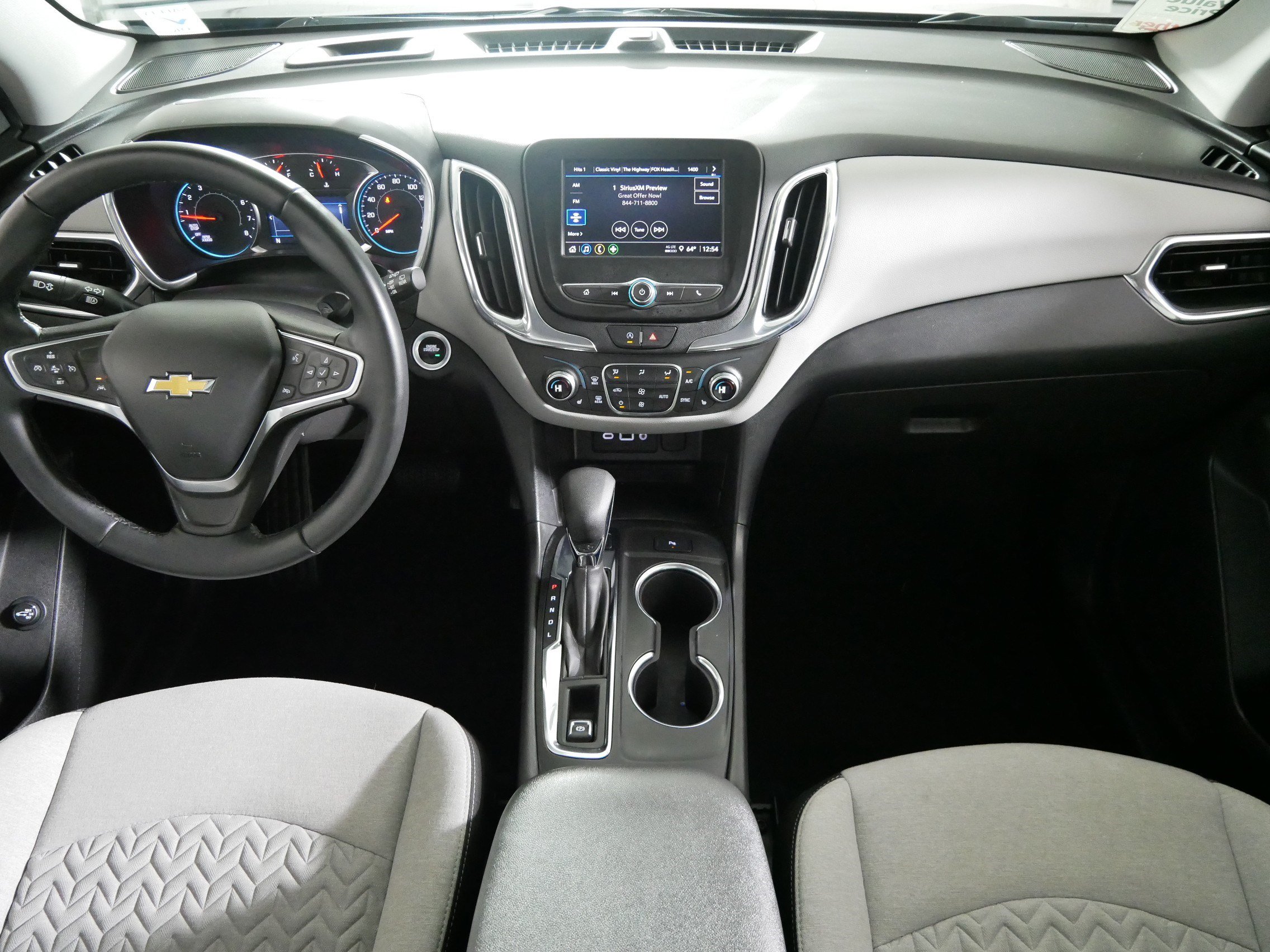 Used 2023 Chevrolet Equinox LT AWD/4WD image 10