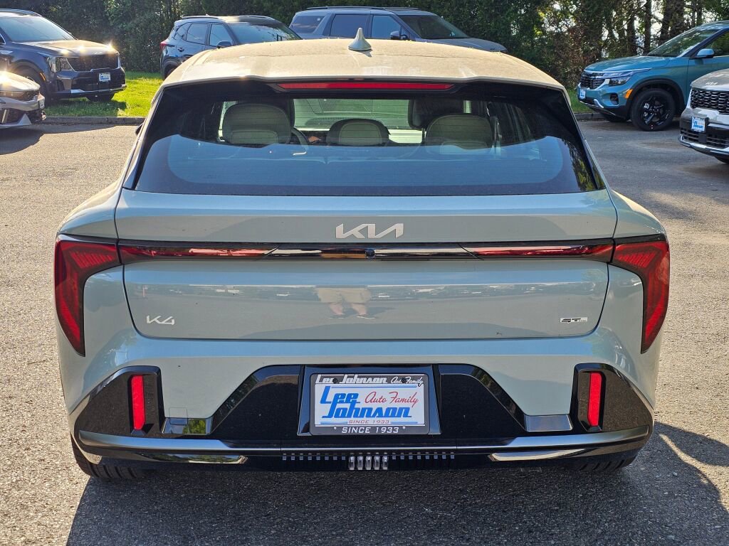 New 2026 Kia K4 GT-Line Turbo FWD image 6