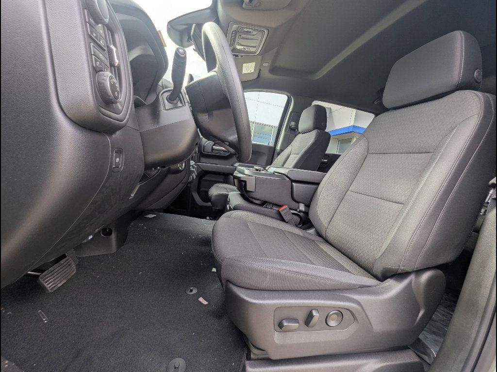 New 2026 Chevrolet Silverado 1500 Custom w/ Turbomax Blackout Package AWD/4WD image 15