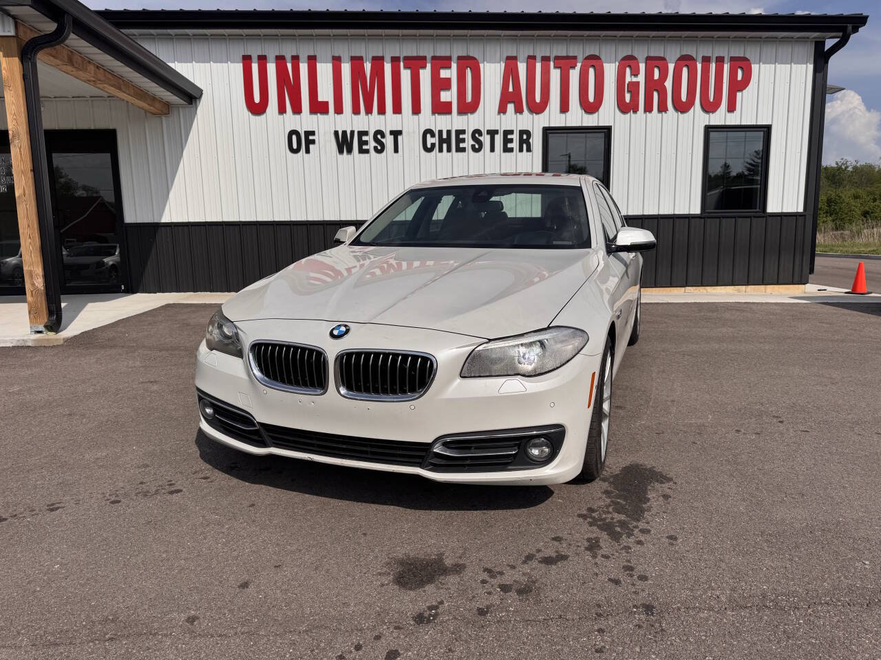 Used 2016 BMW 535i xDrive Sedan AWD/4WD image 1