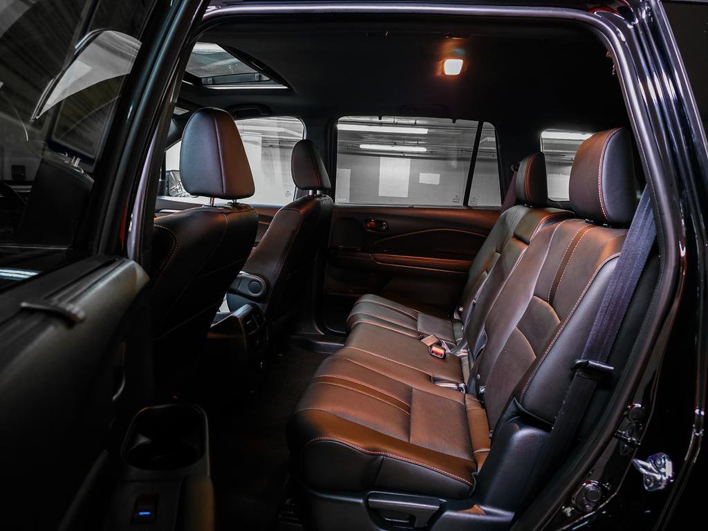 Used 2023 Honda Passport TrailSport image 24