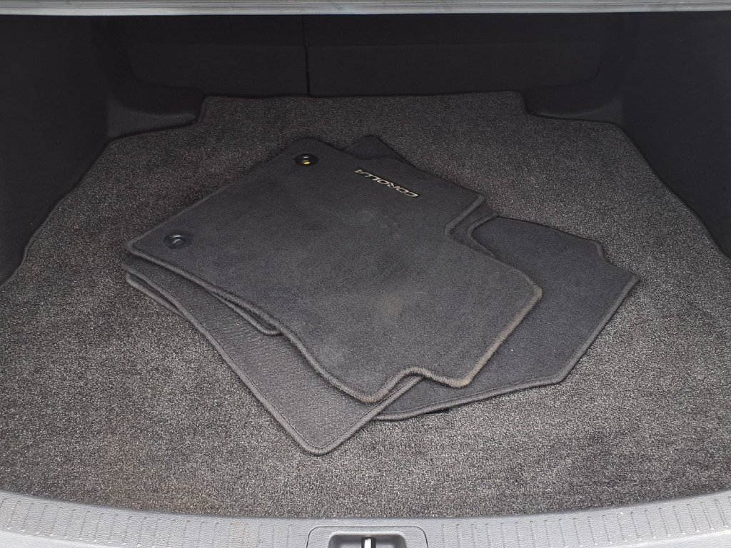 Certified 2020 Toyota Corolla XSE w/ Carpet Mat Package (TMS) FWD image 8