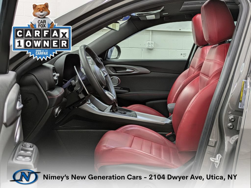 Used 2024 Dodge Hornet R/T Plus w/ R/T Blacktop Package AWD/4WD image 4