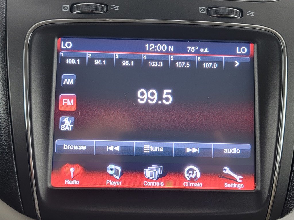 Used 2019 Dodge Journey SE FWD image 21