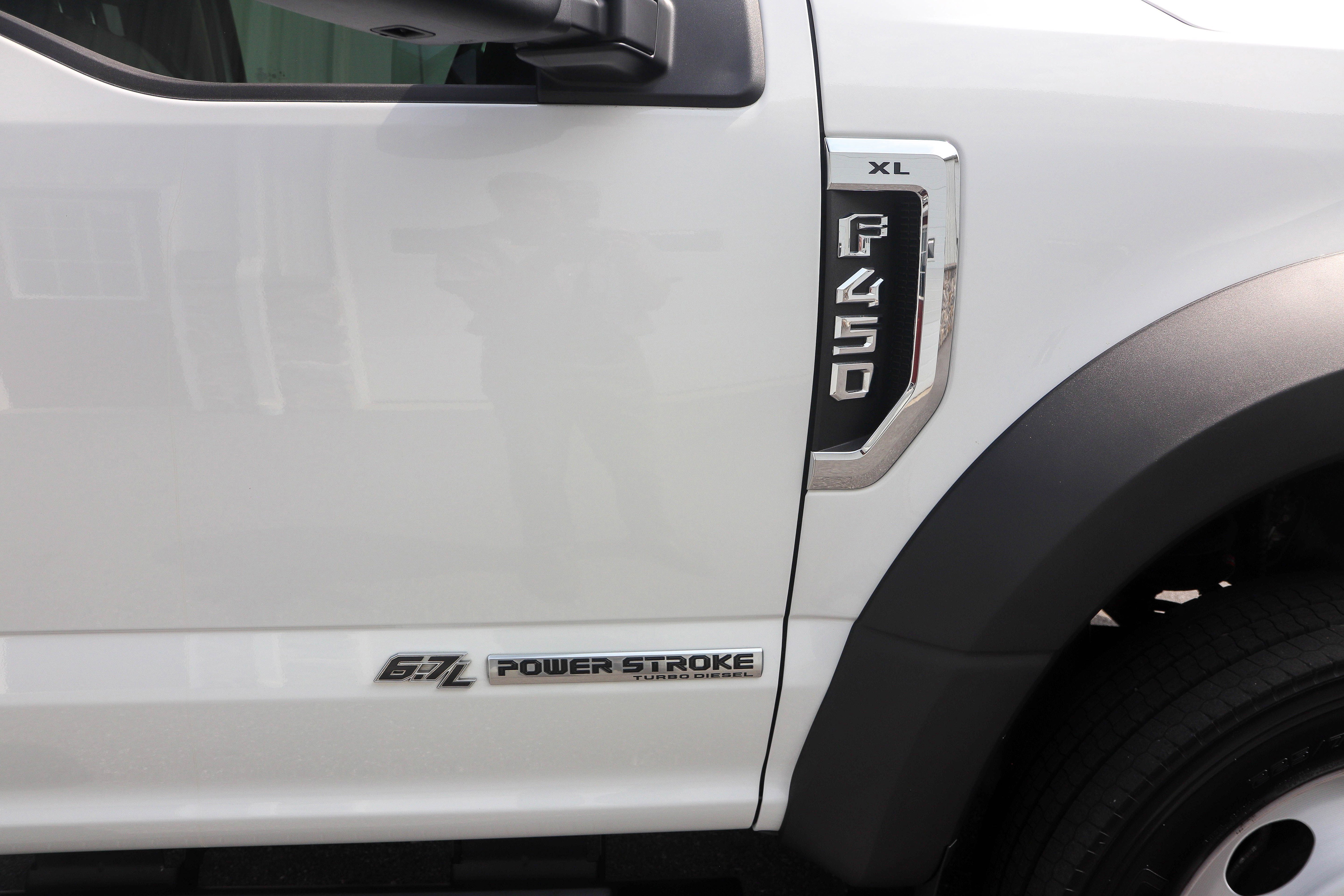 Used 2022 Ford F450 XL w/ Power Equipment Group image 41