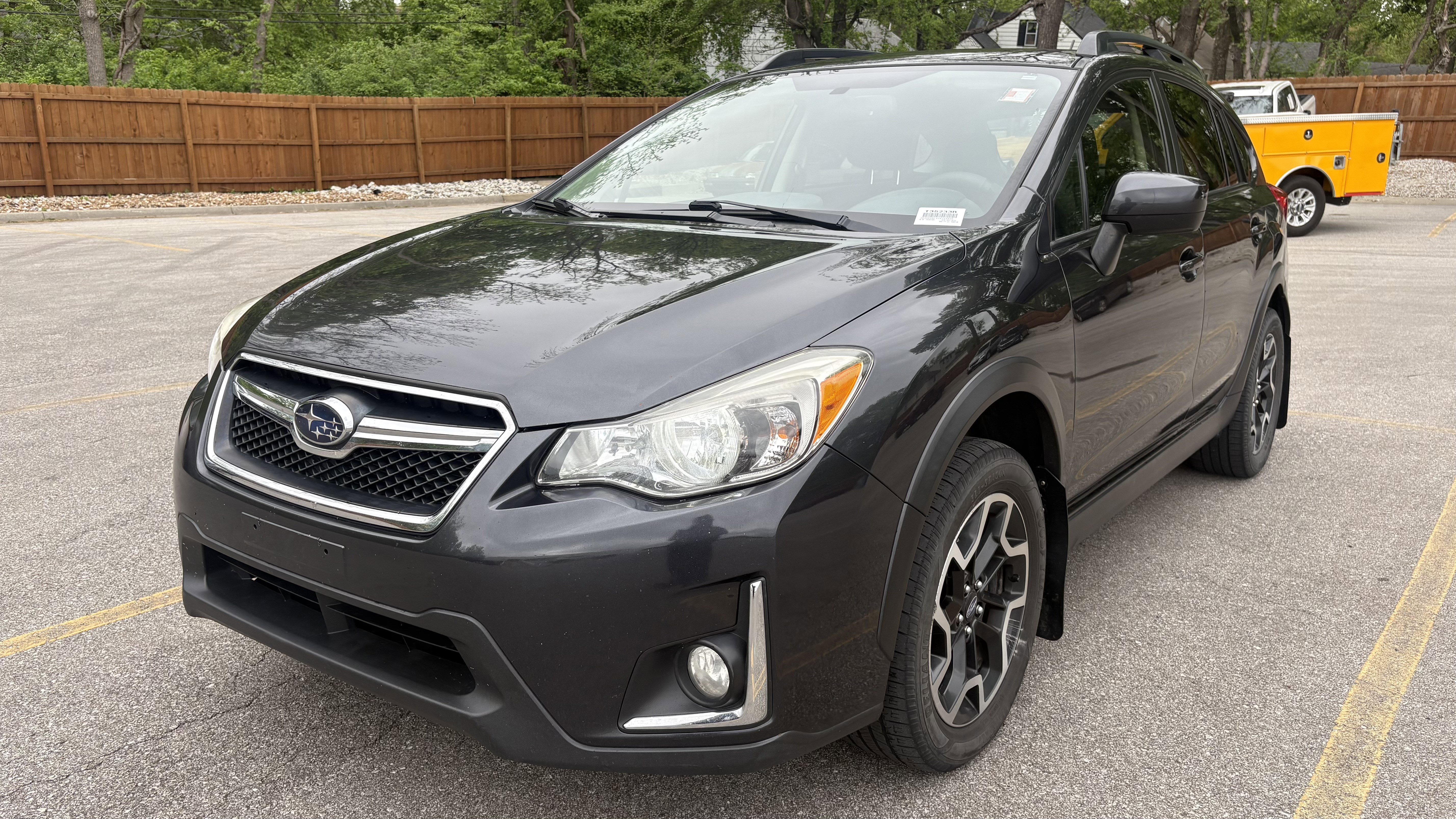 Used 2016 Subaru Crosstrek 2.0i Premium AWD/4WD image 5
