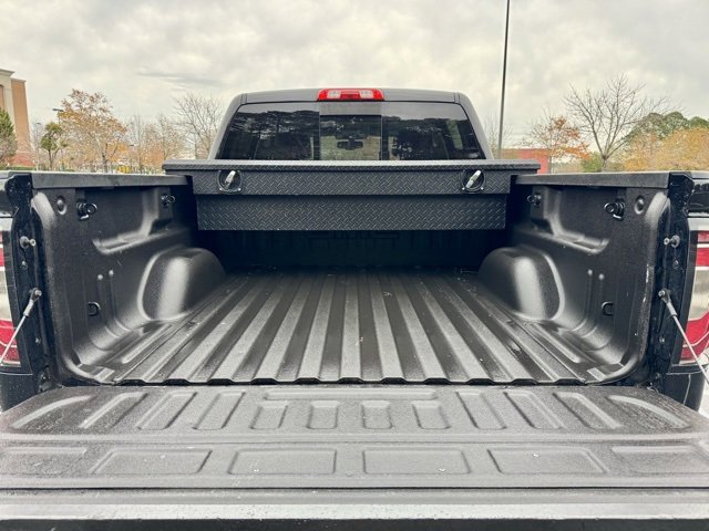 Used 2017 GMC Sierra 1500 SLT image 17